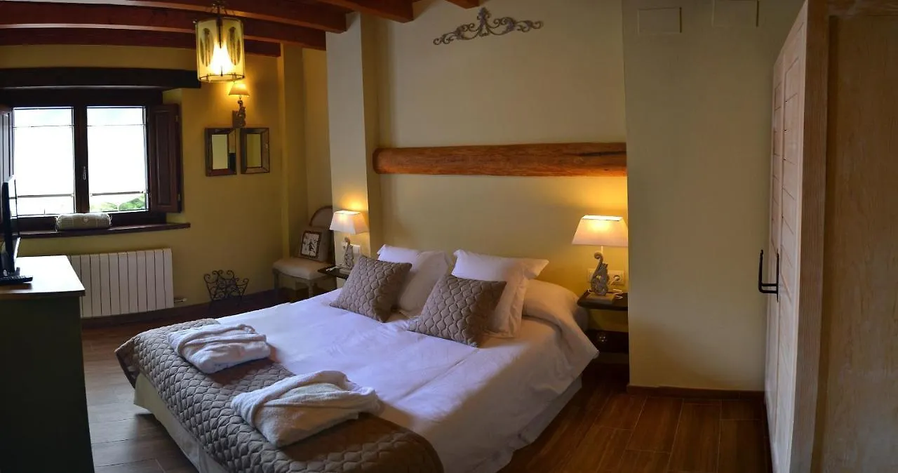 Сasa de vacaciones Alba D'Esteve. Casa Rural Espot
