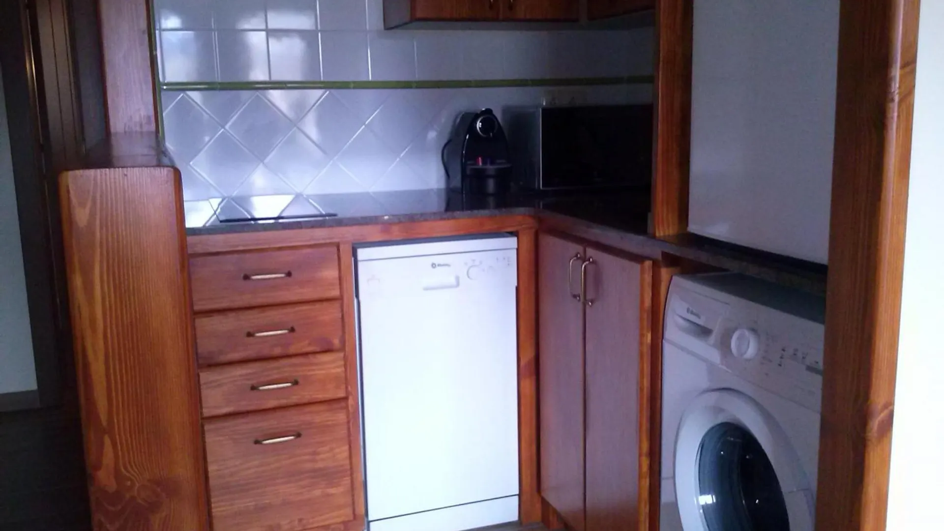 Alba D'Esteve. Casa Rural Espot 0*,  Spain